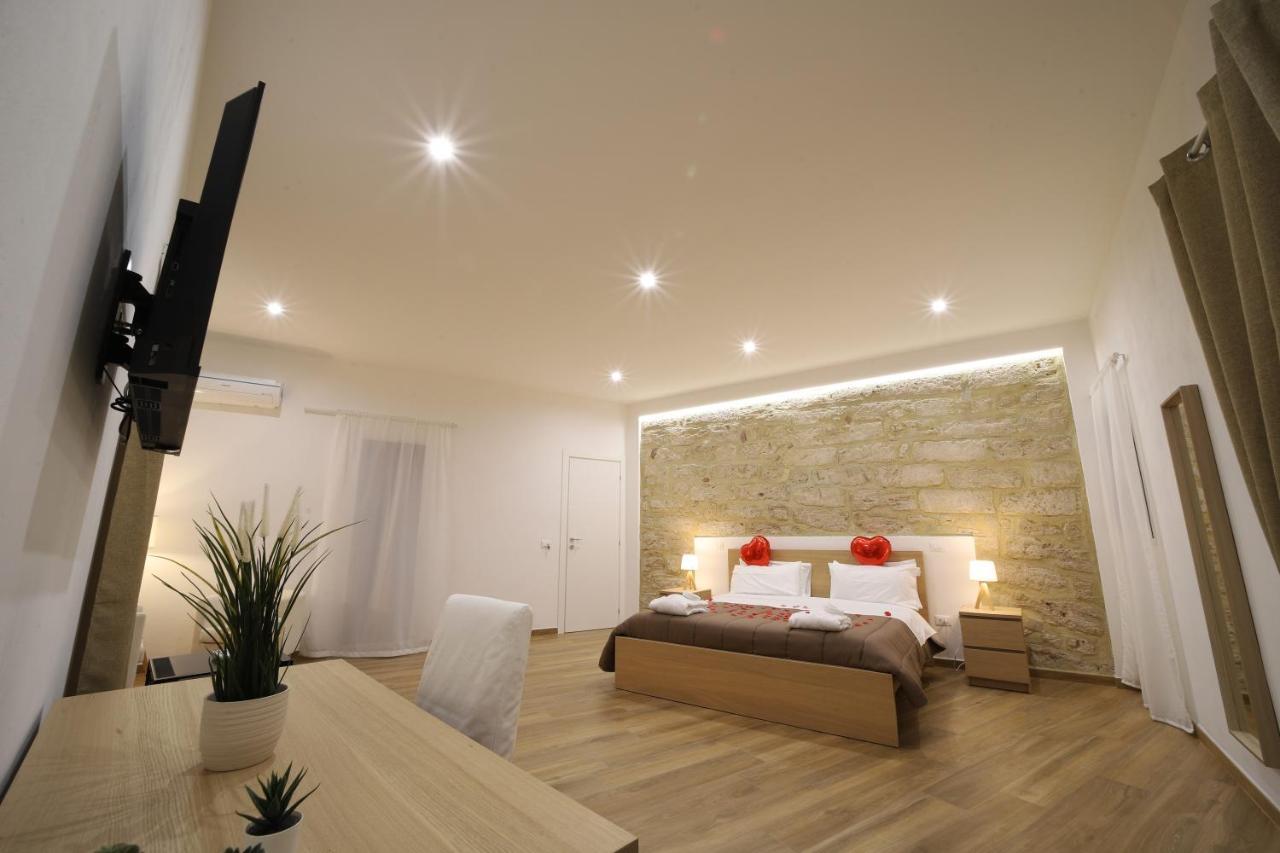 Bosco Suites Карини Екстериор снимка