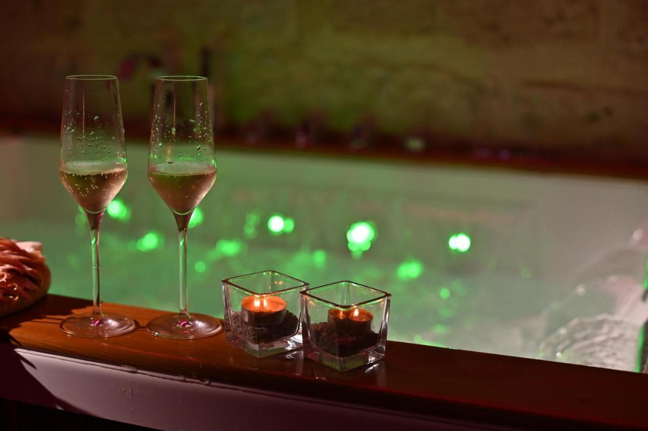 Bosco Suites Карини Екстериор снимка