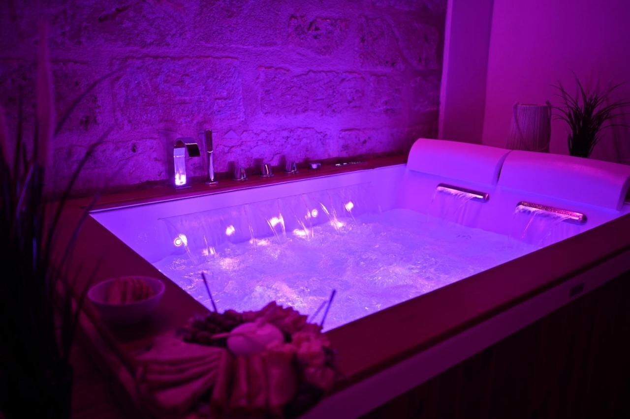 Bosco Suites Карини Екстериор снимка