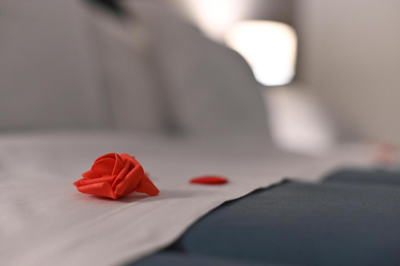 Bosco Suites Карини Екстериор снимка