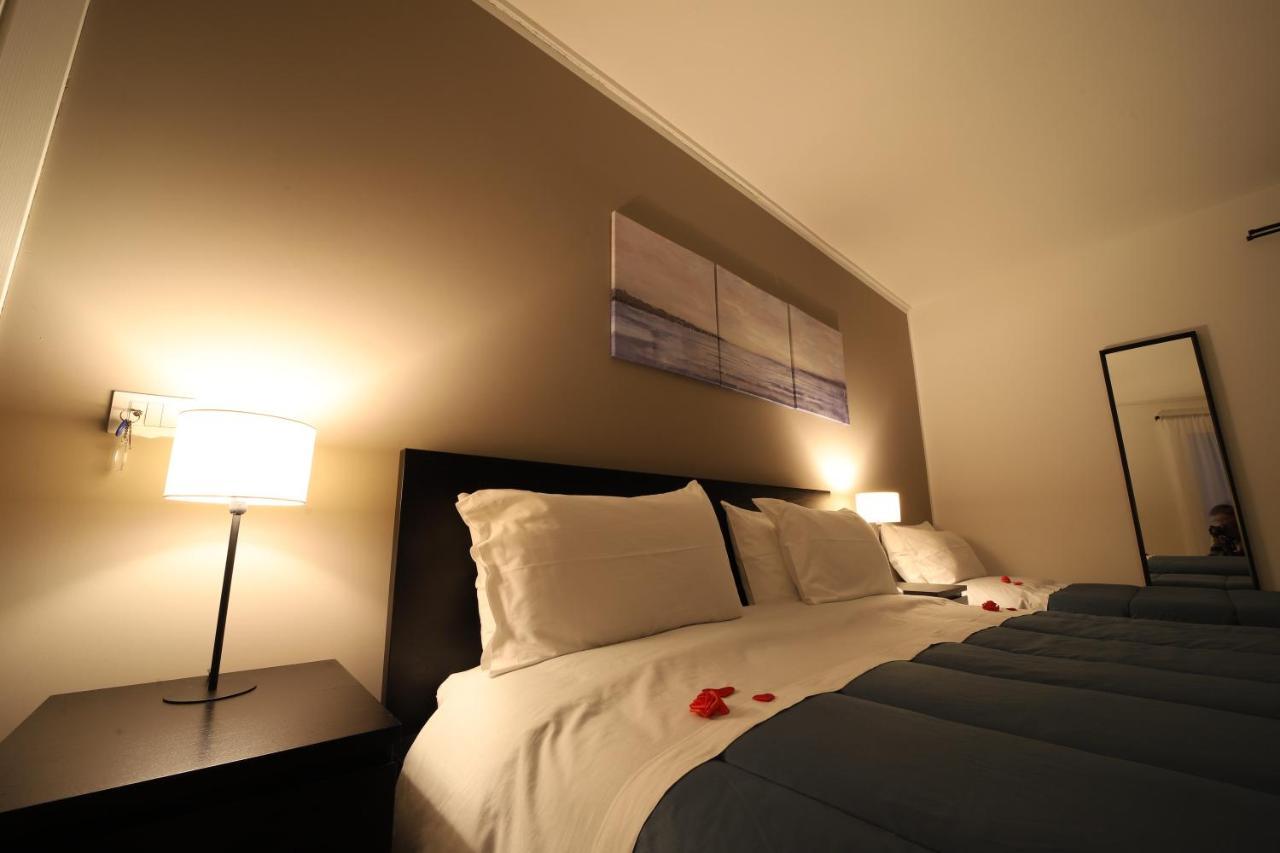 Bosco Suites Карини Екстериор снимка