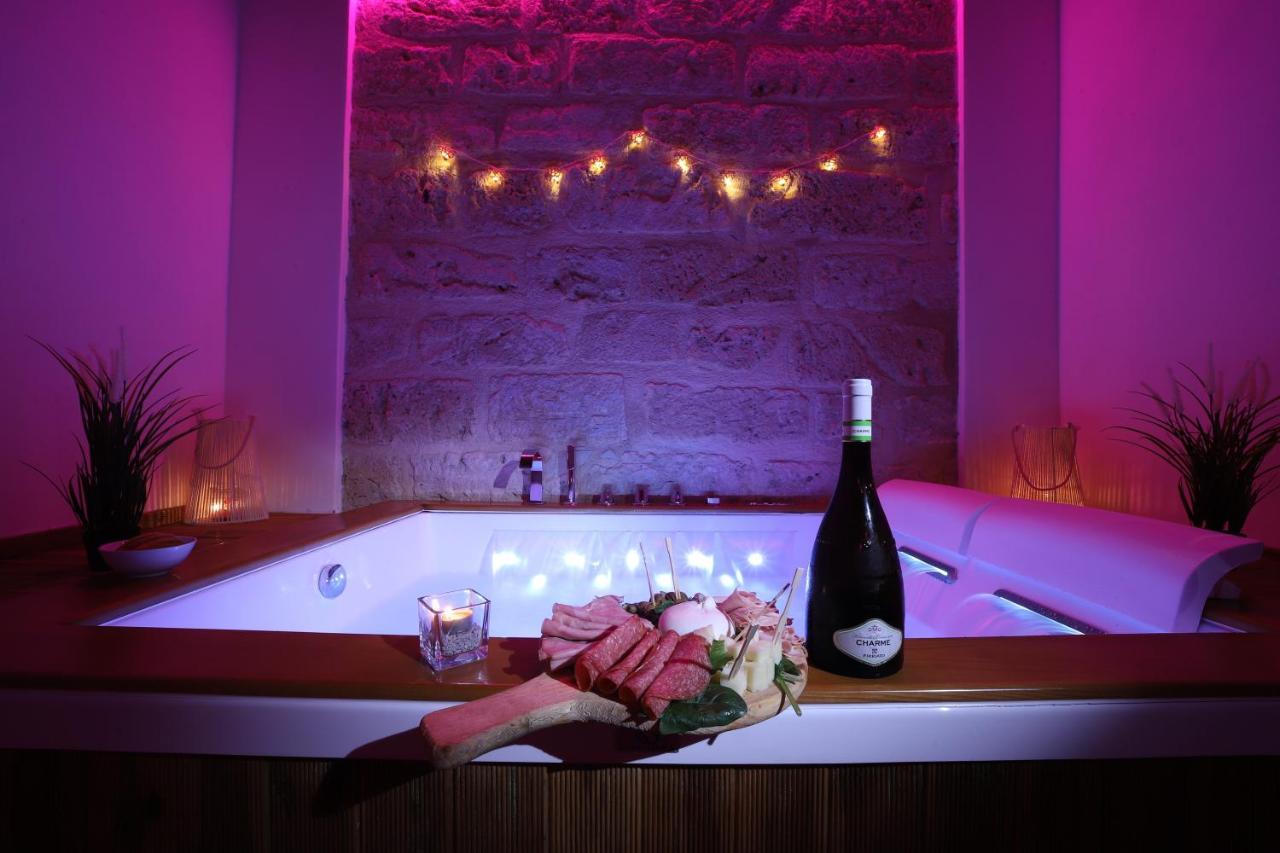 Bosco Suites Карини Екстериор снимка